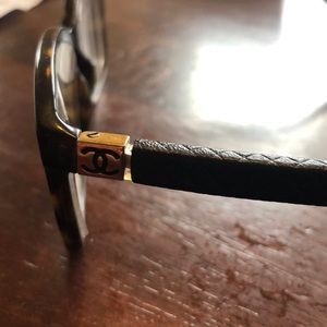 Meet your Posher, Frances